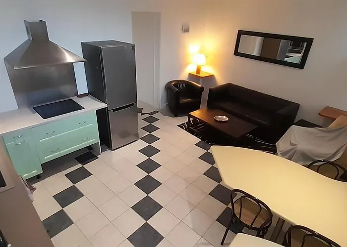 Holiday home Proche Port Centre Village